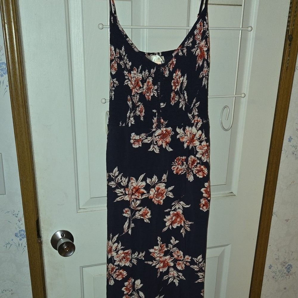 Band Of Gypsies Navy and Pink Maxi Slip Dress with Spaghetti Straps